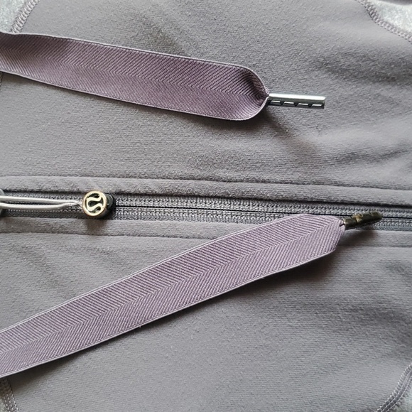 Lululemon Hooded Stride Jacket Heathered Grey Size10 - Picture 9 of 11